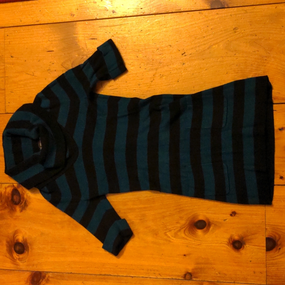 Long sweater cowl neck INC